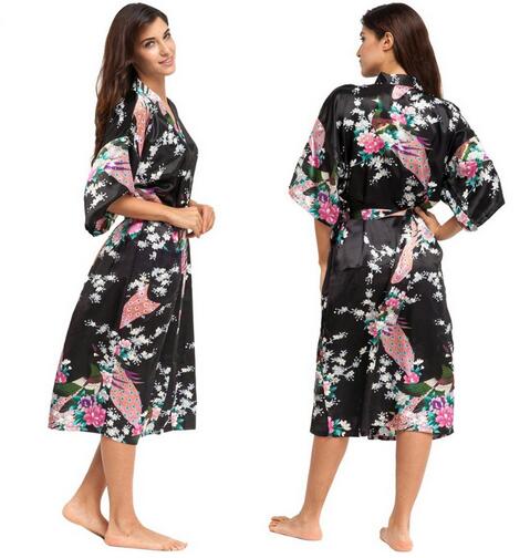 MyFitLingerie™ Satiinist hommikumantel S-4XL
