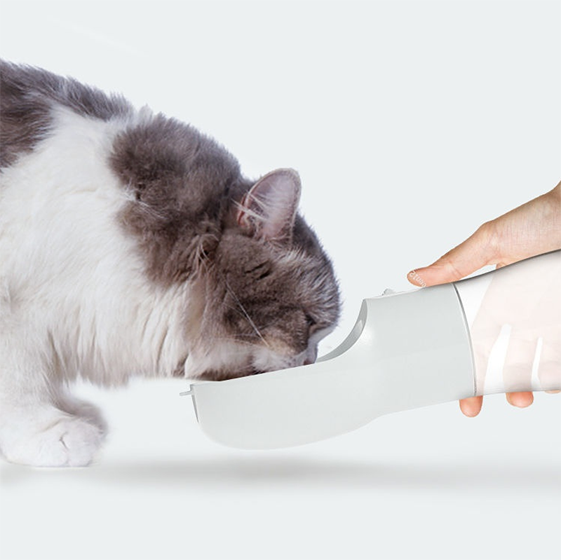 PetCare™ Kaasaskantav lemmiklooma joogi- ja söögianum ühes